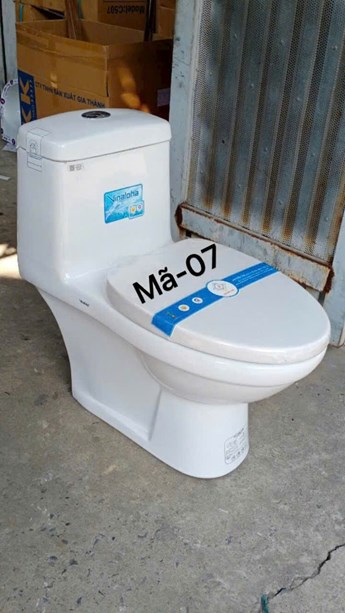 Bồn cầu khối VINALOHA 07 Bồn cầu khối VINALOHA 07