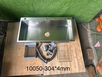 Chậu rửa chén Inox 304 -1 hộc lớn 10050 Chậu rửa chén Inox 304 -1 hộc lớn 10050